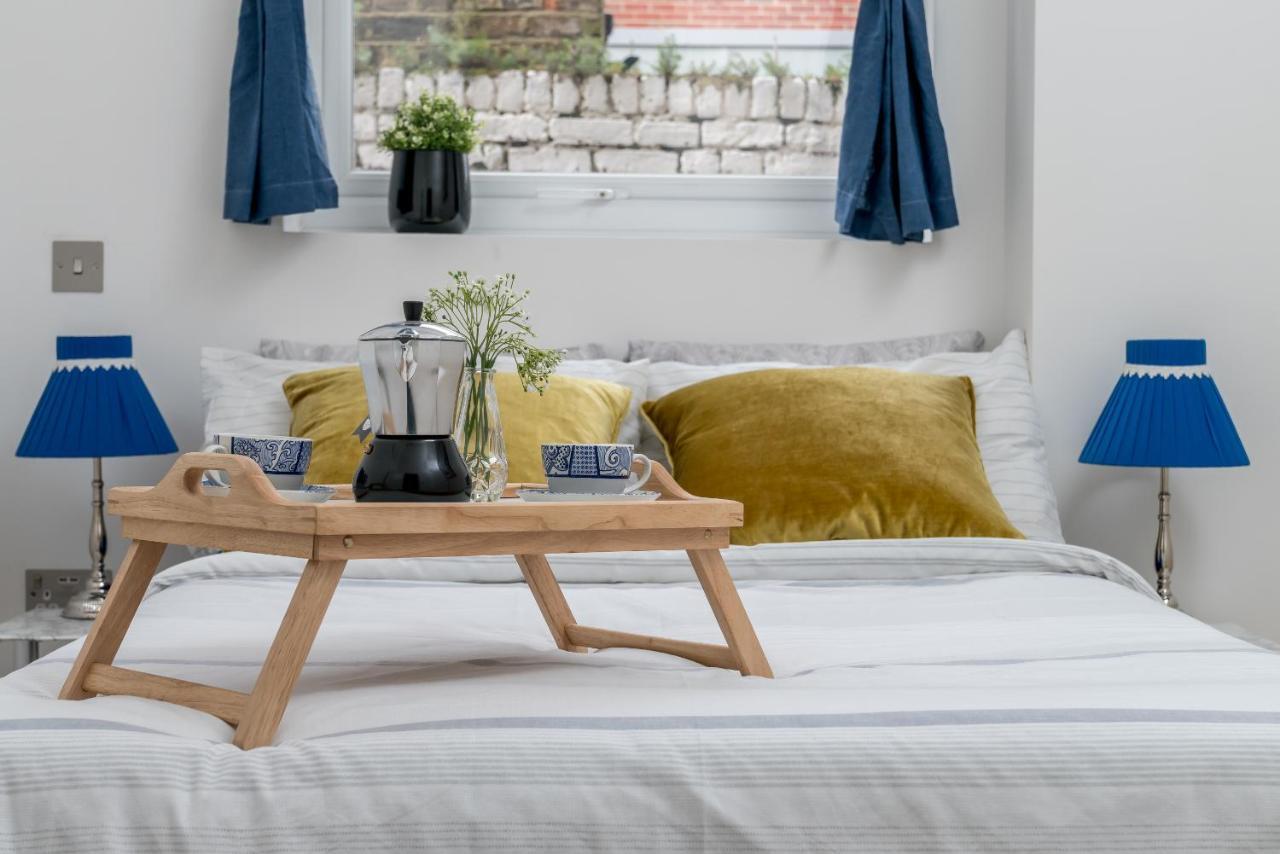 Modern And Light 2 Bed Flat In Sw2 Appartement Londen Buitenkant foto